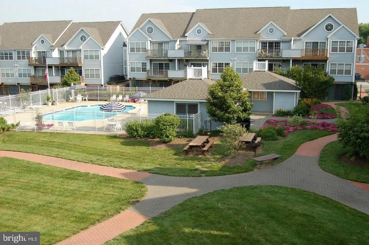 247 Fountain St Apt C #82 - Photo 5 of 50