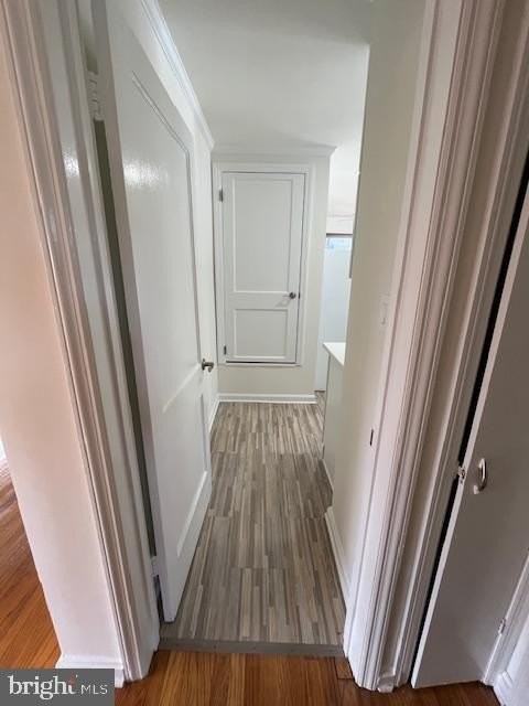 2421 Evans Dr - Photo 2 of 11