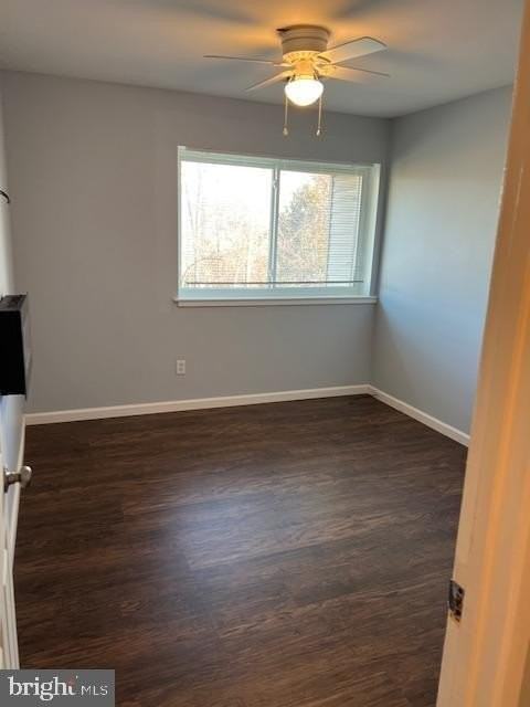 10216 Prince Pl Unit 9-202 #9-202 - Photo 6 of 27