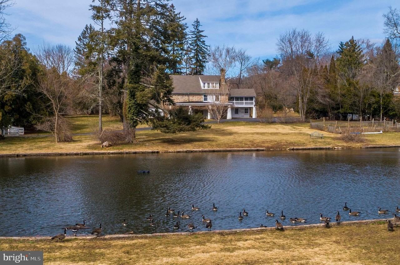 5453 York Rd - Photo 6 of 34