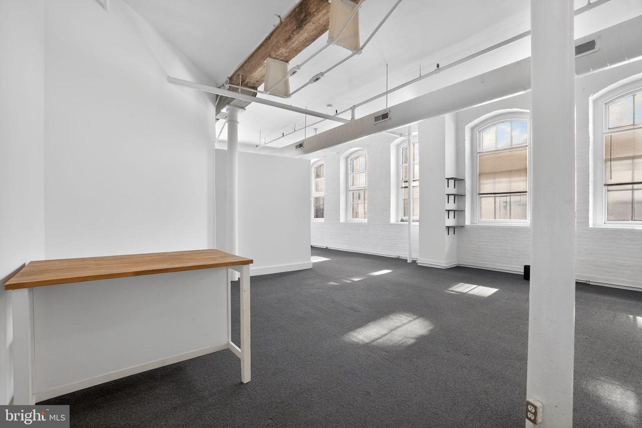 408 Vine St Apt 2a #2A - Photo 4 of 16