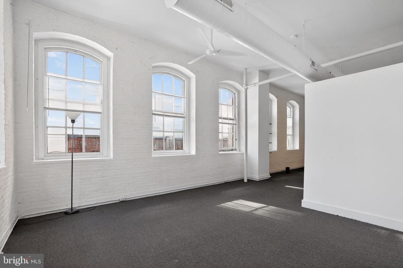 408 Vine St Apt 2a #2A - Photo 5 of 16