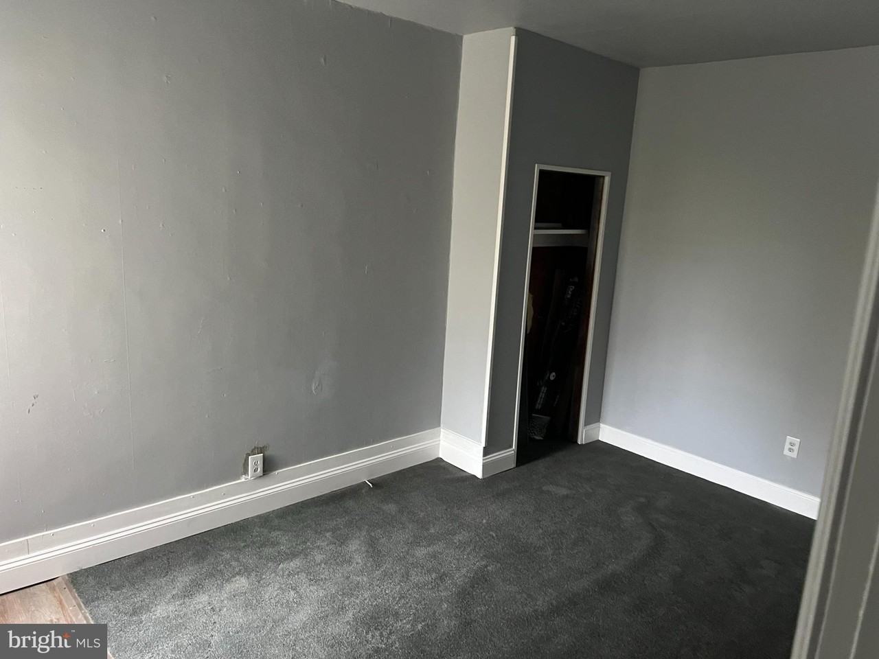 544 N 55th St - Photo 4 of 4