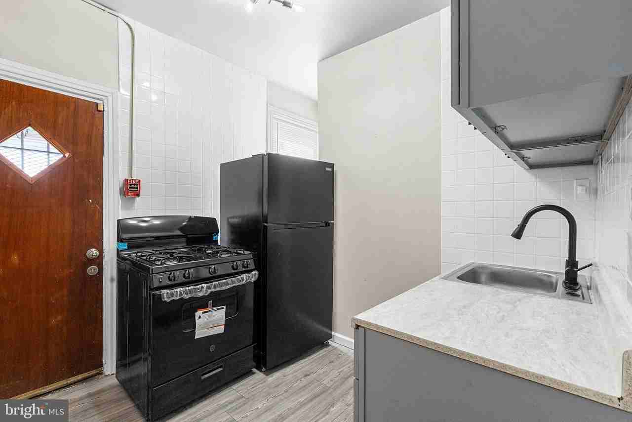 5510 Walnut St Unit 2r #2R - Photo 5 of 12