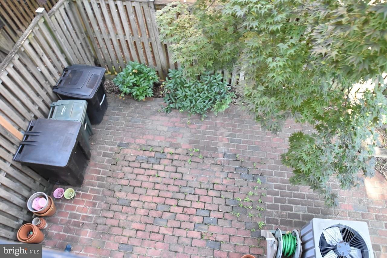 1188 N Utah St - Photo 6 of 12