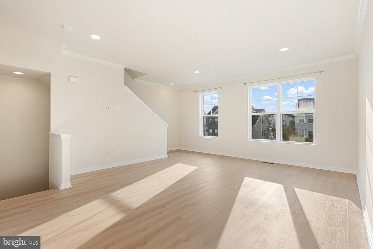 139 Blackford Dr - Photo 6 of 28