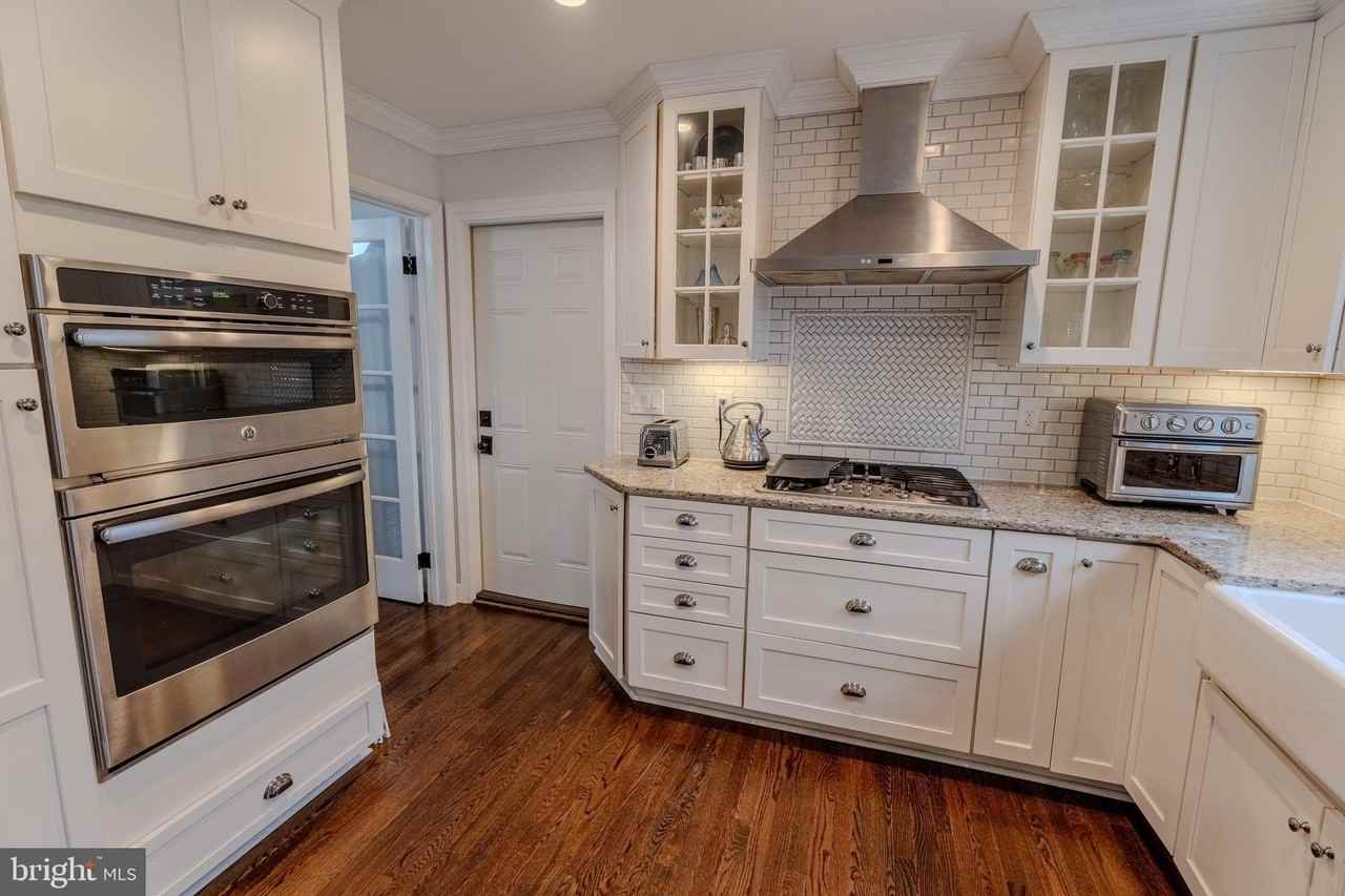 308 Old Courthouse Rd Ne - Photo 7 of 33