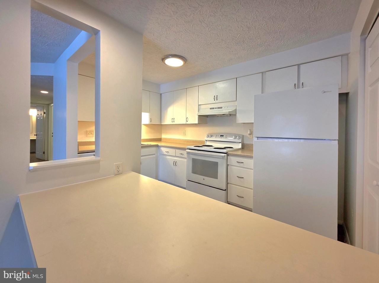 8380 Brockham Dr Apt A - Photo 6 of 15