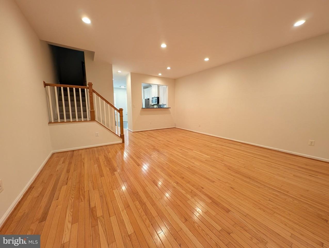 11442 Heritage Commons Way - Photo 6 of 22