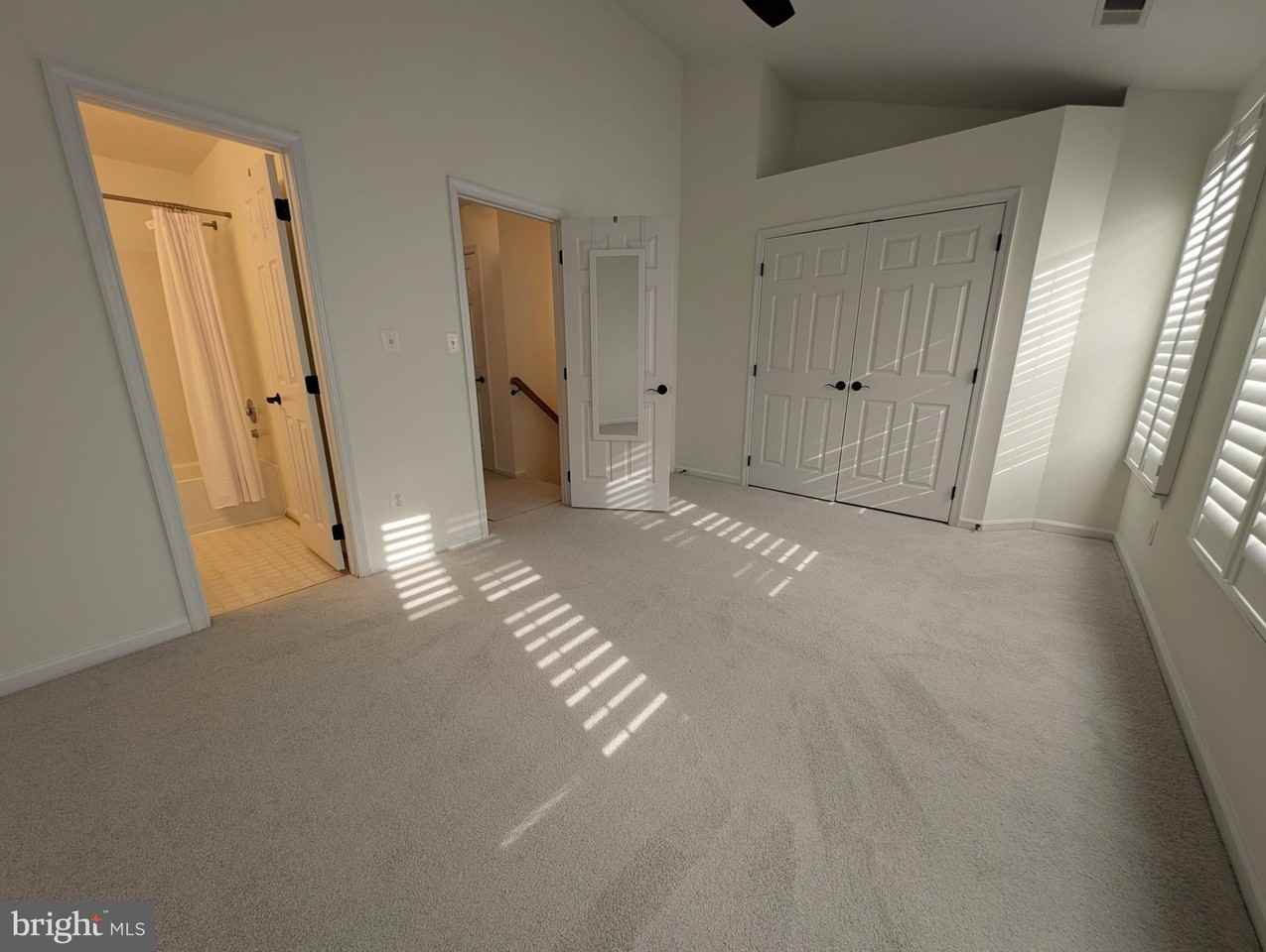 11442 Heritage Commons Way - Photo 7 of 22