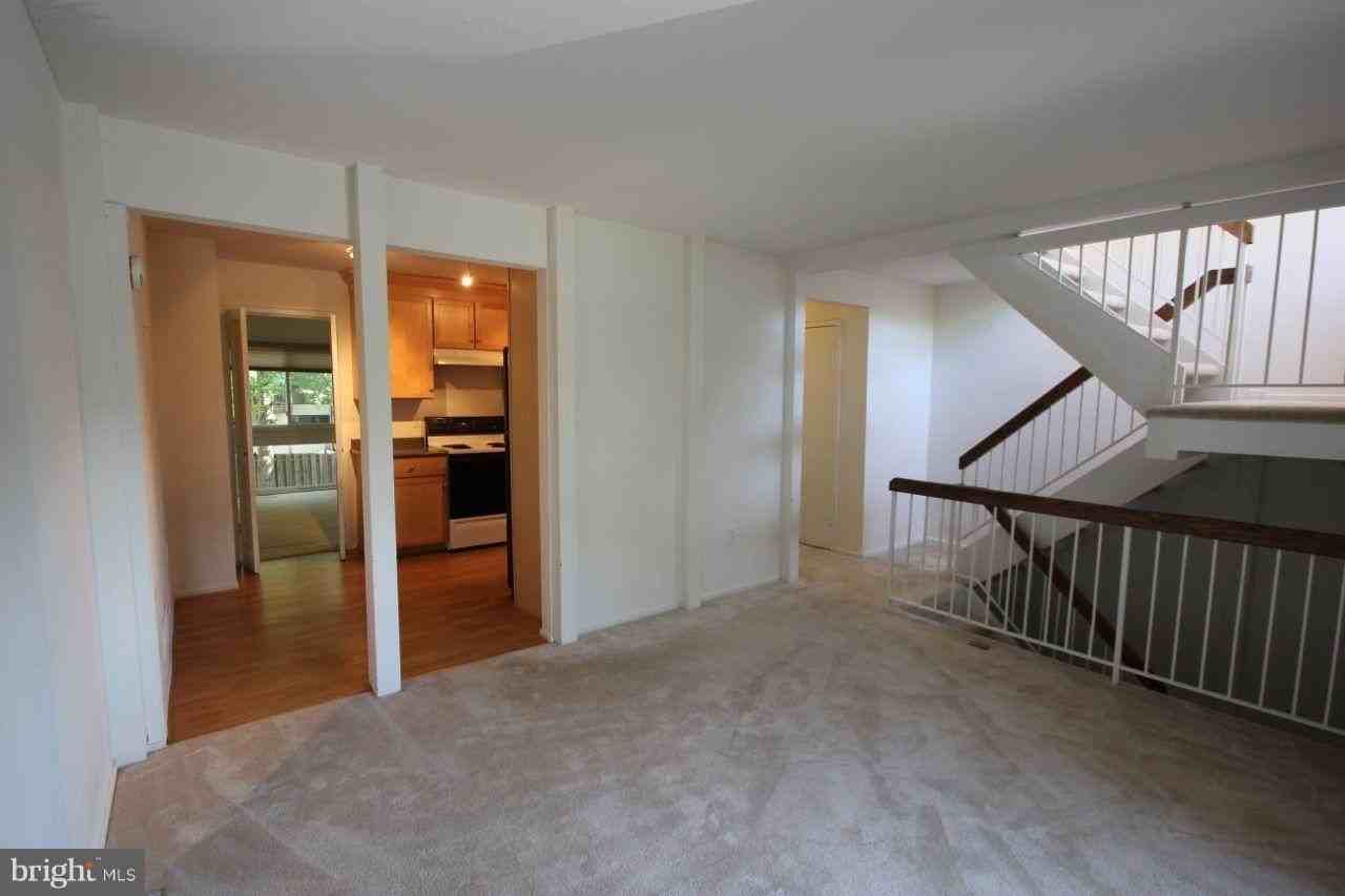 3007 Spice Ct - Photo 5 of 27