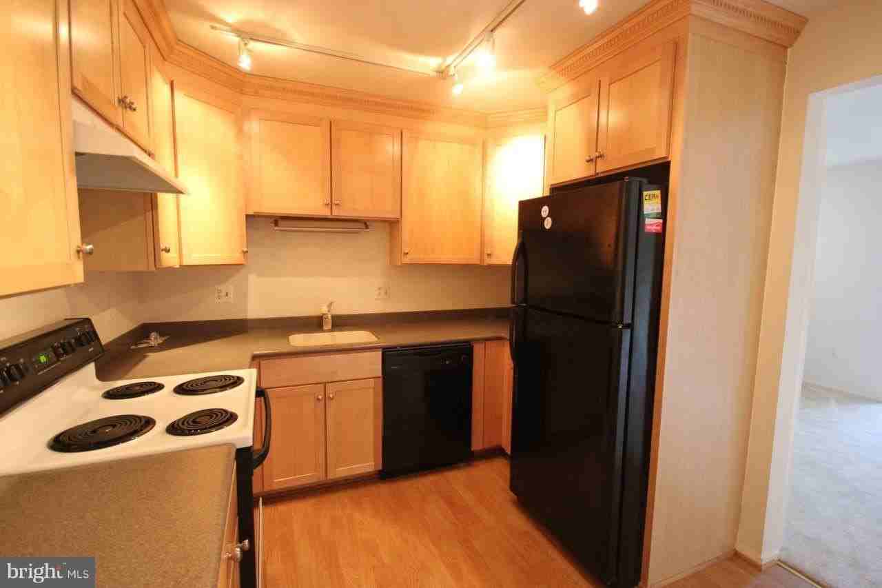 3007 Spice Ct - Photo 7 of 27