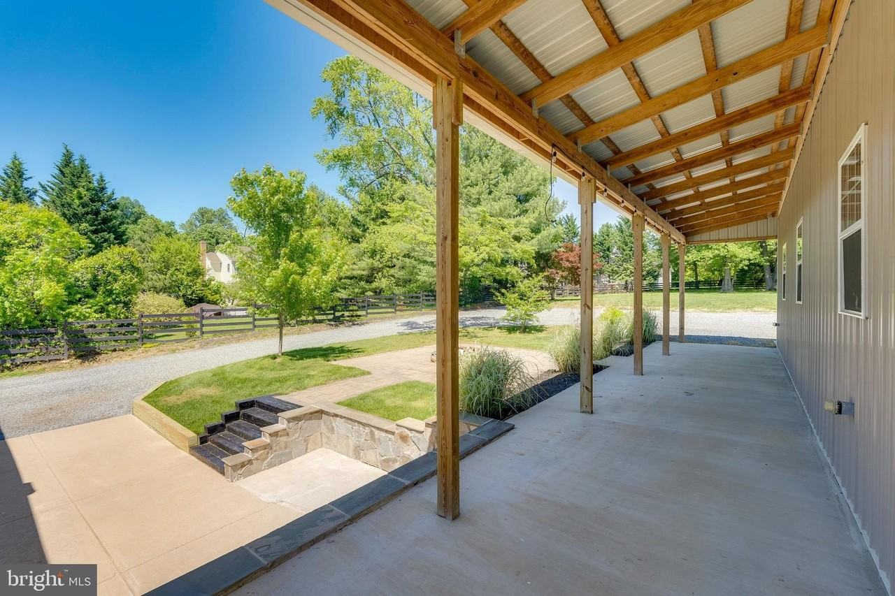 750 S 20th St - Photo 6 of 30