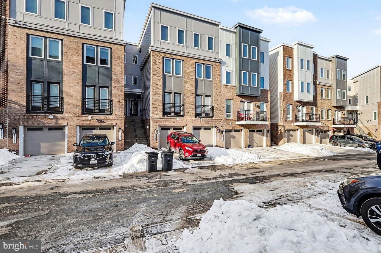 15540 Smoke Box Way - Photo 2 of 30