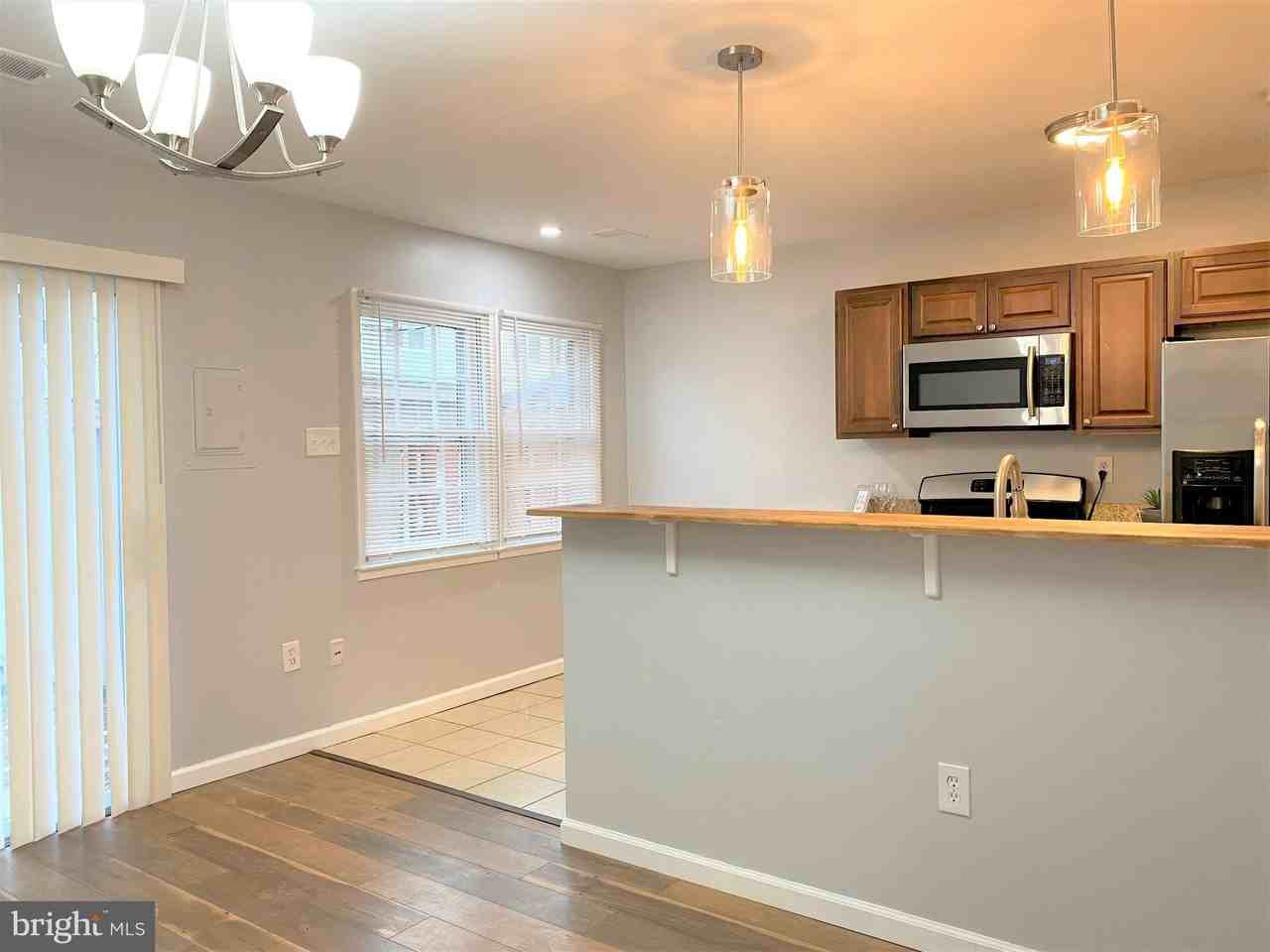 16553 Sherwood Pl - Photo 7 of 28