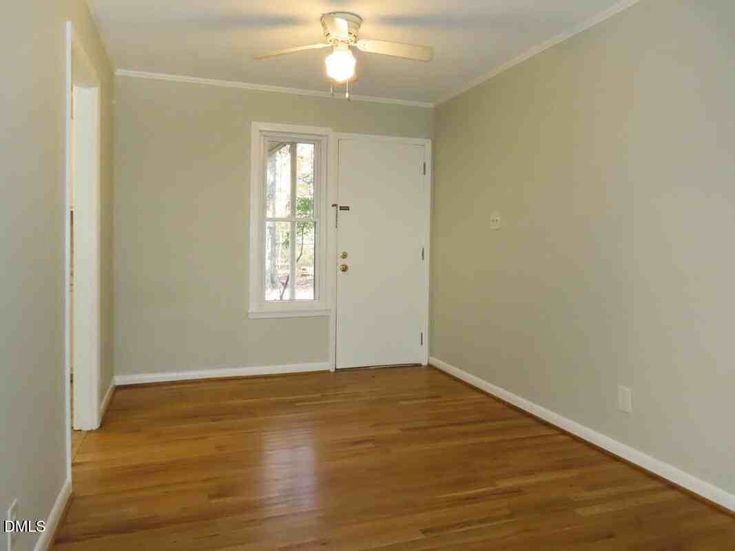 108 Sue Ann Ct Apt C #C - Photo 4 of 13