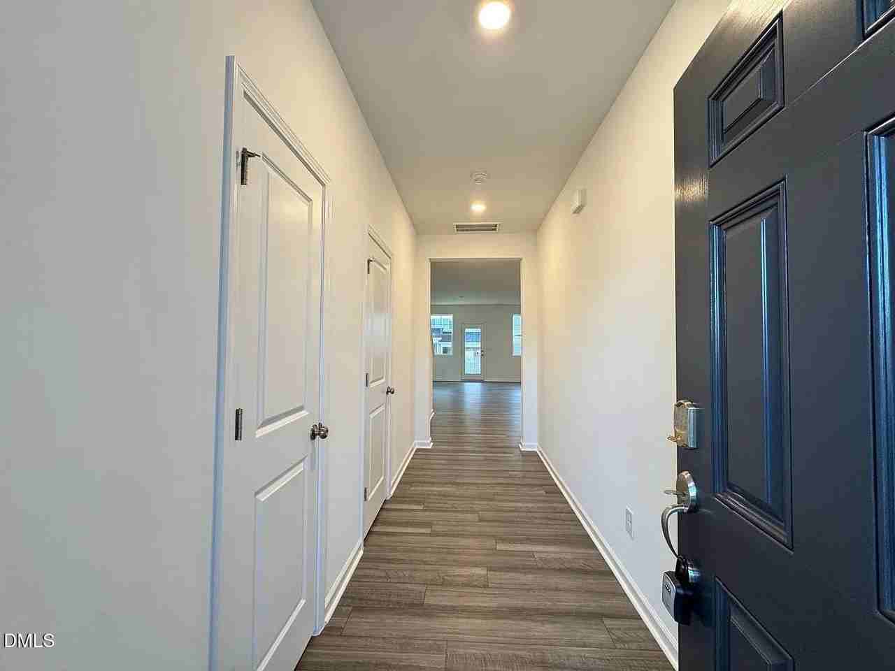 209 Lily Patch Ln - Photo 2 of 15