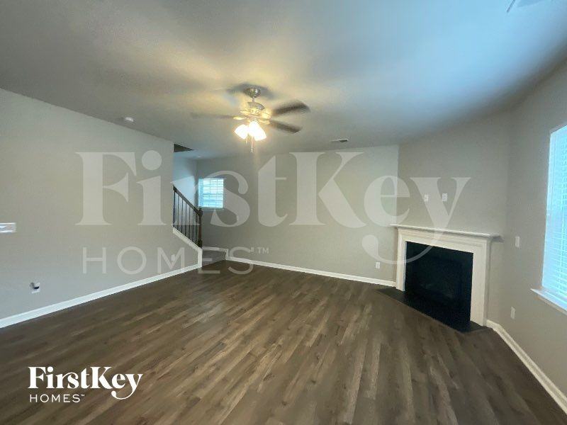 16110 Aryshire Green Ct - Photo 2 of 12