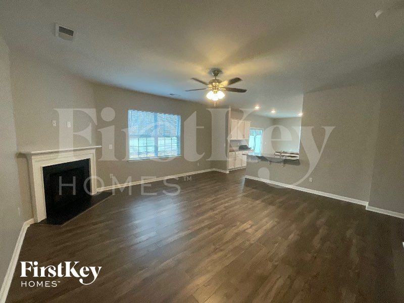 16110 Aryshire Green Ct - Photo 3 of 12