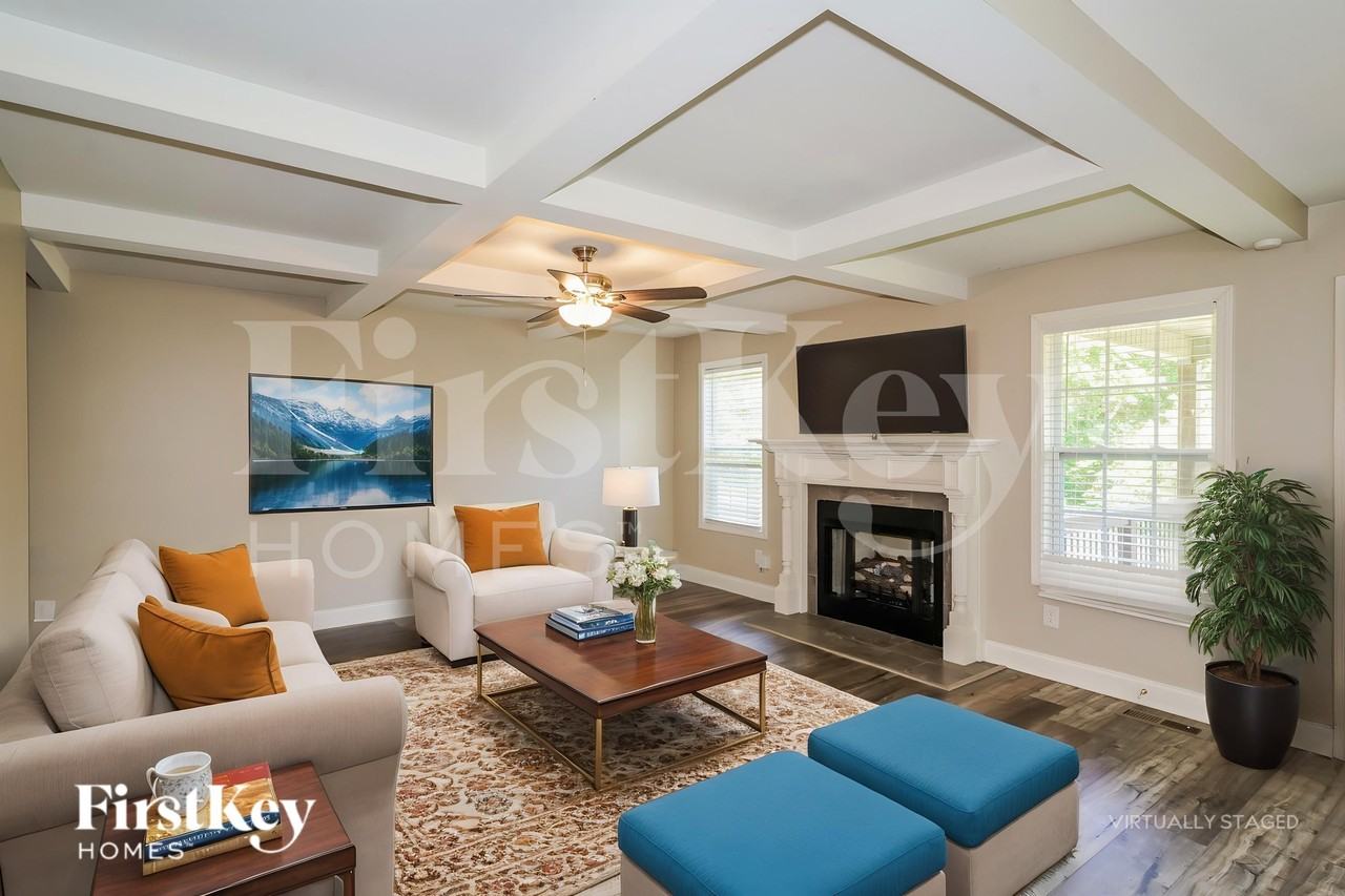 1312 Abby Lou Dr - Photo 3 of 19