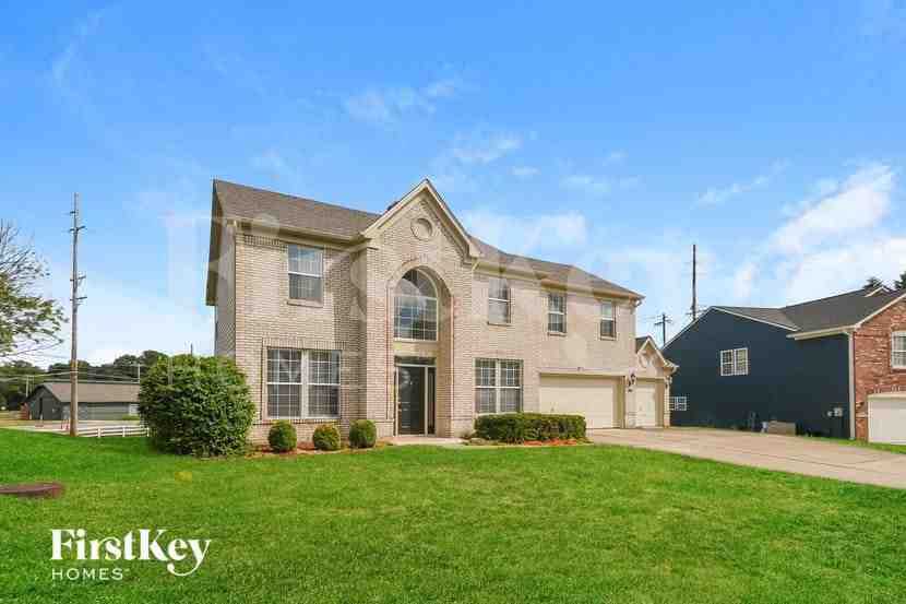 9757 Scotch Pine Ct - Photo 2 of 15