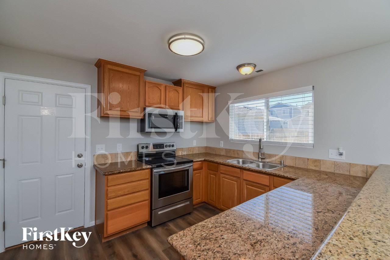 6255 Sorpresa Ln - Photo 5 of 15