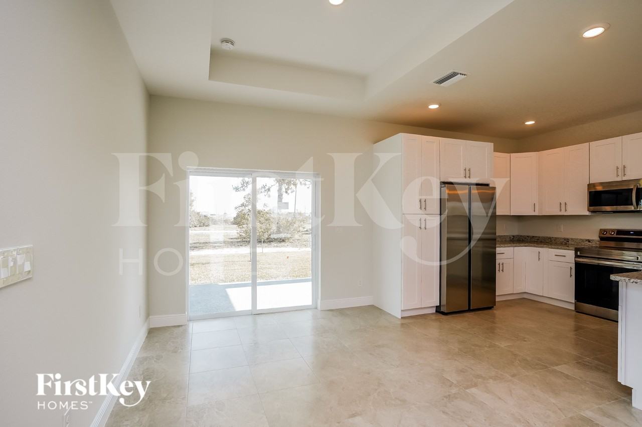 1621 Nw 16th Ter - Photo 6 of 18