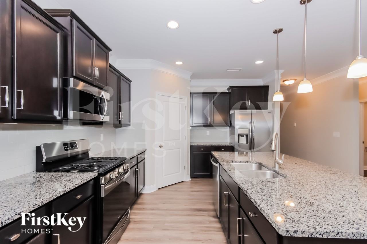 117 W Americana Dr - Photo 6 of 15