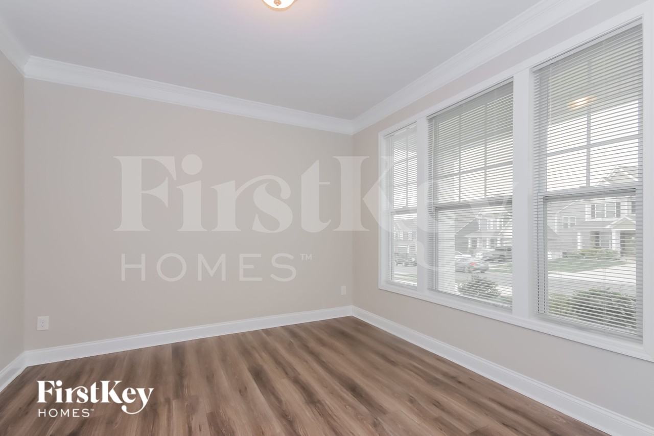 117 W Americana Dr - Photo 7 of 15