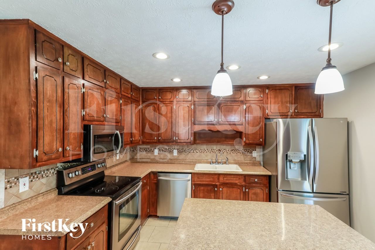 124 Northridge Dr - Photo 7 of 15