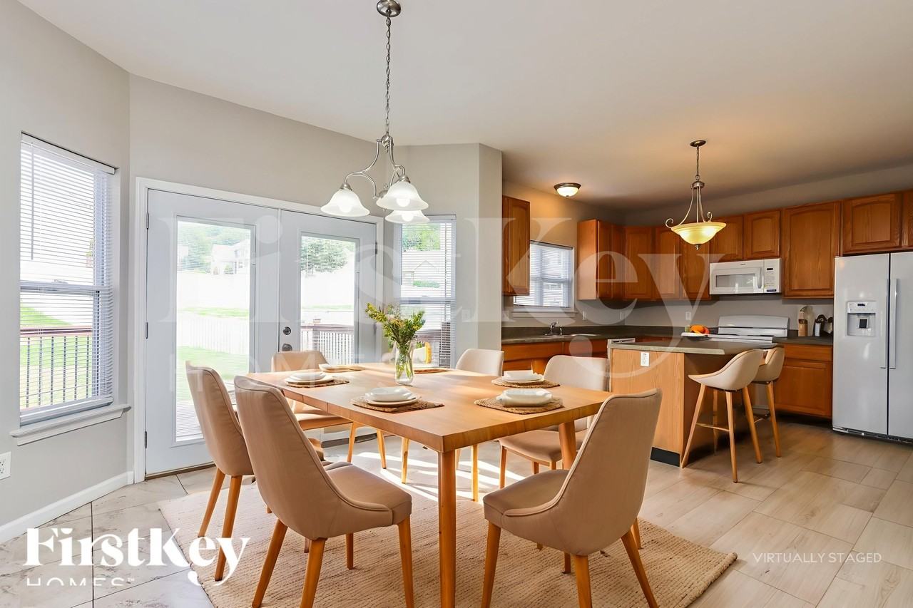 107 Trailing Oak Ct - Photo 6 of 18