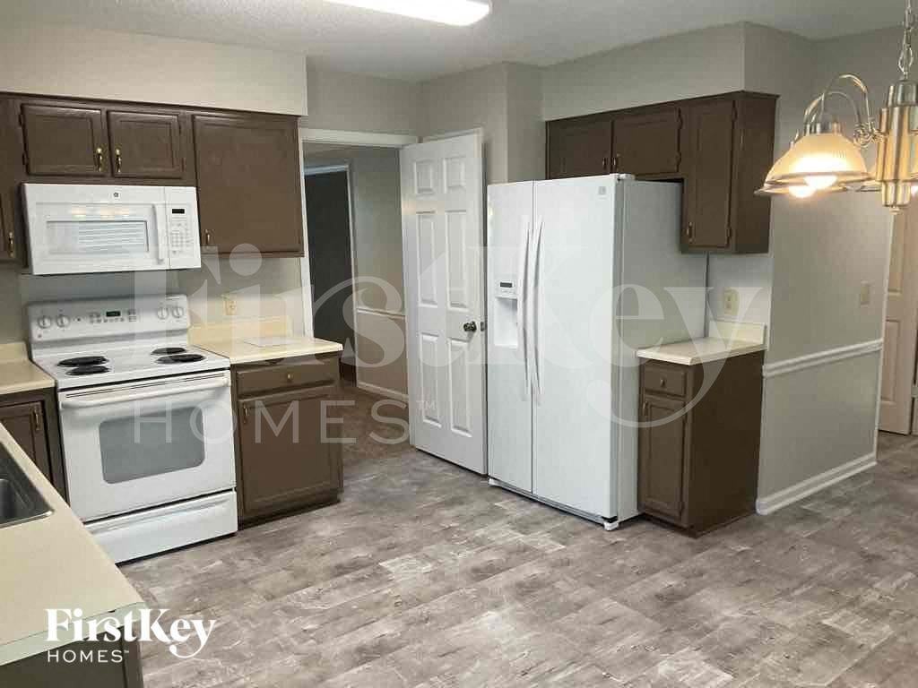 12 Hickory Knoll Ct - Photo 5 of 17