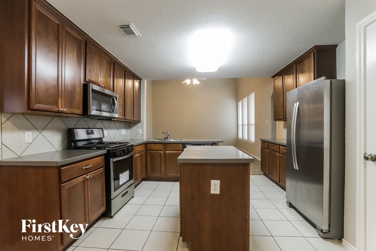 3607 Primrose Trace Ln - Photo 5 of 15