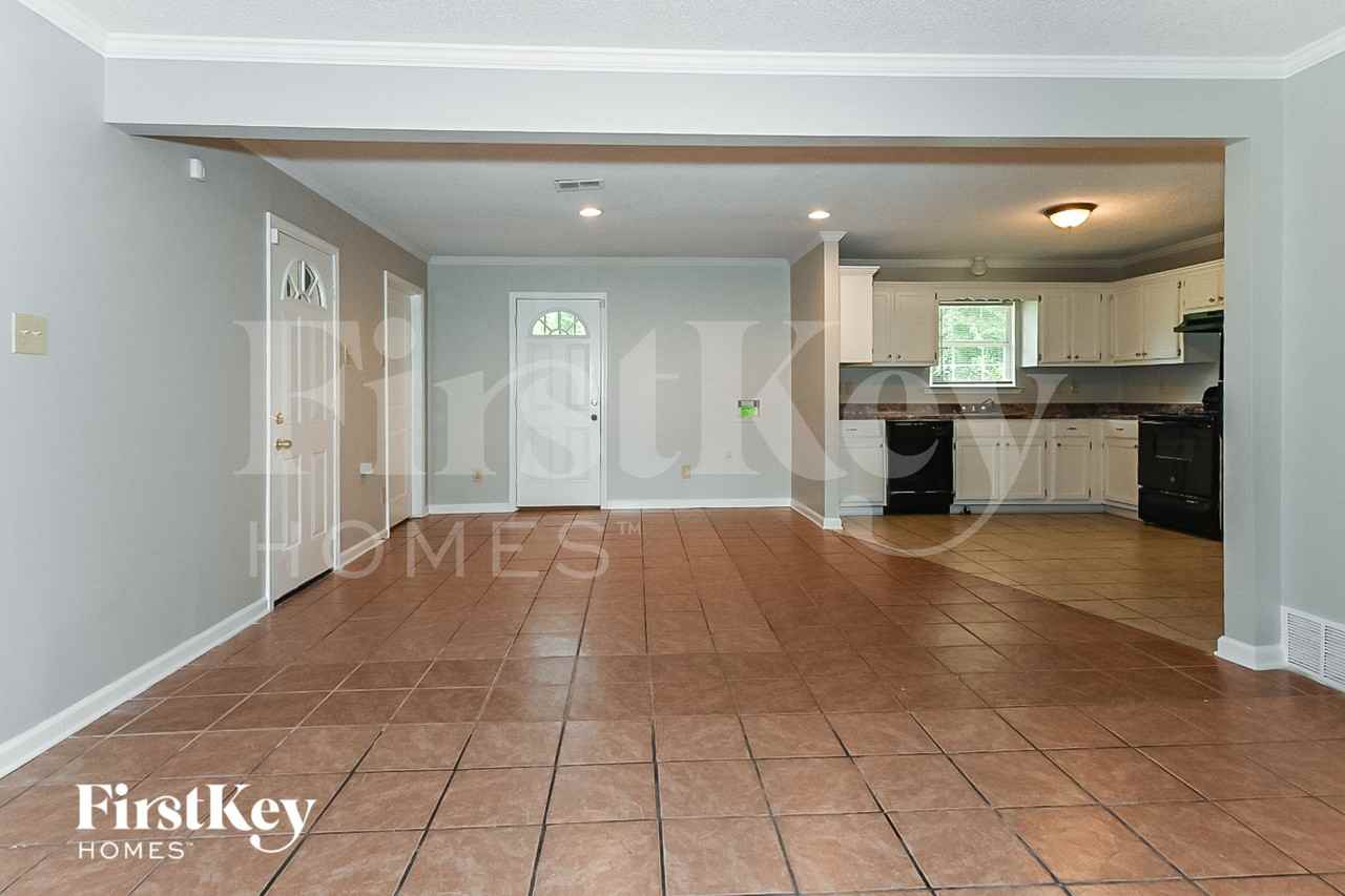 5437 Haleville Rd - Photo 3 of 15