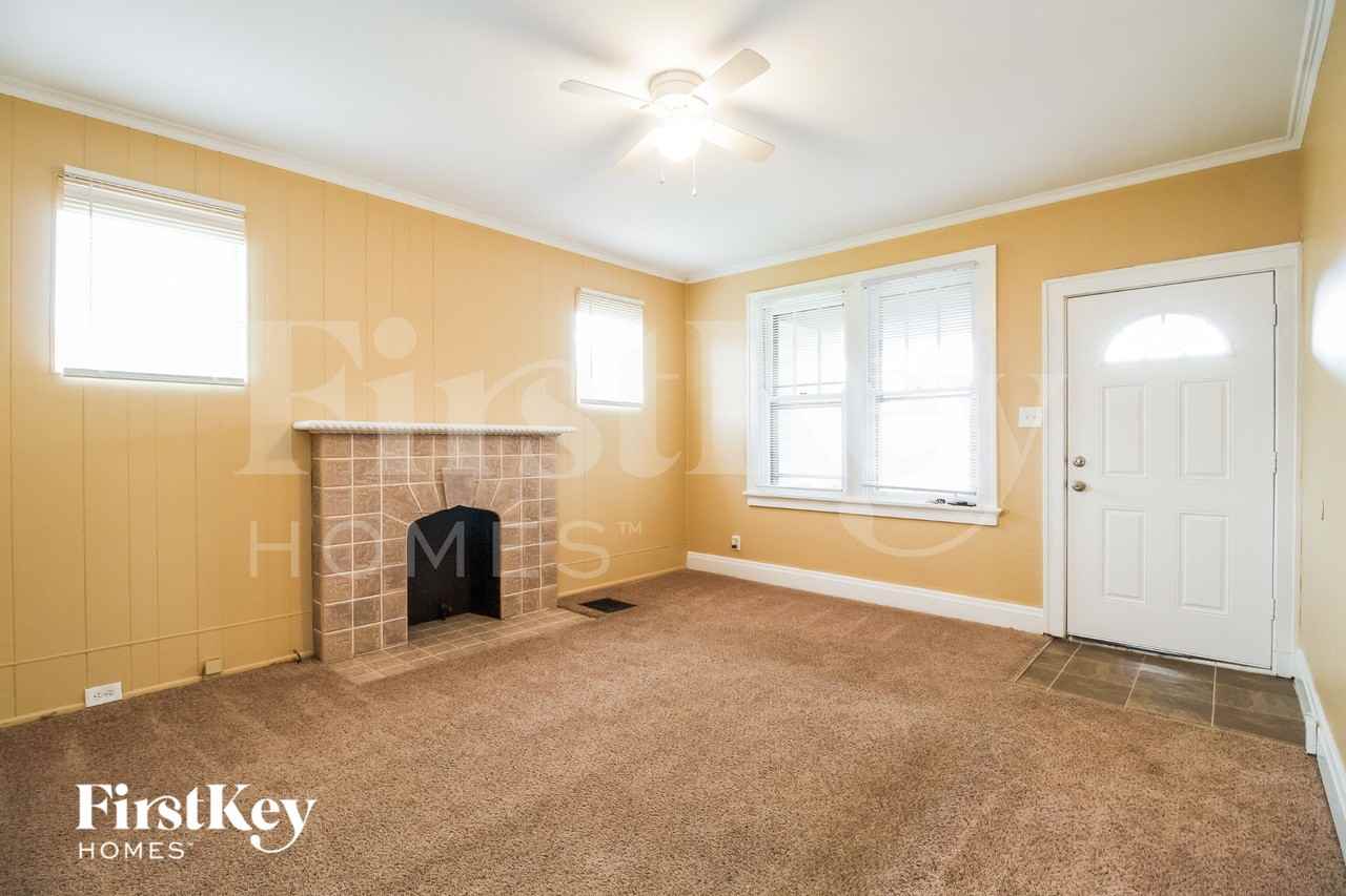 3414 Corrine Ave - Photo 4 of 15