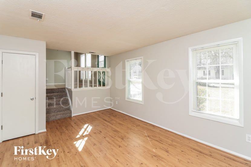 224 Birch Rill Dr - Photo 3 of 16