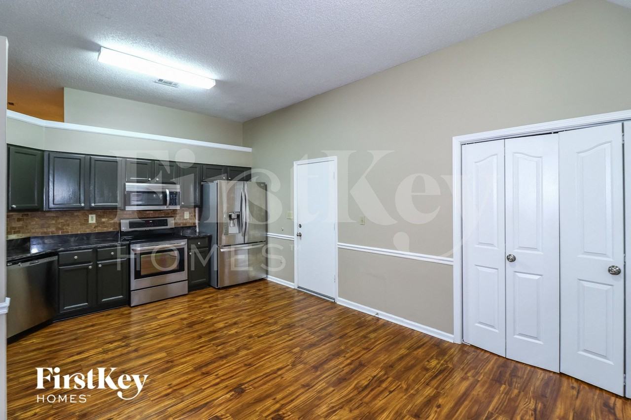 1529 Appling Wood Cv S - Photo 7 of 15