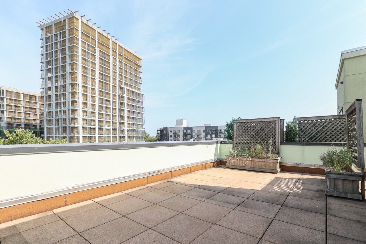 15 Kingsland Ave Apt 2f #2F - Photo 7 of 8