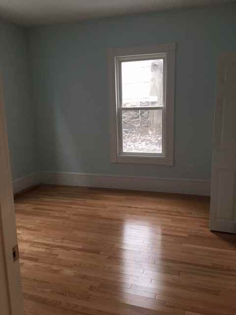 8 Dalrymple St #1 - Photo 2 of 8