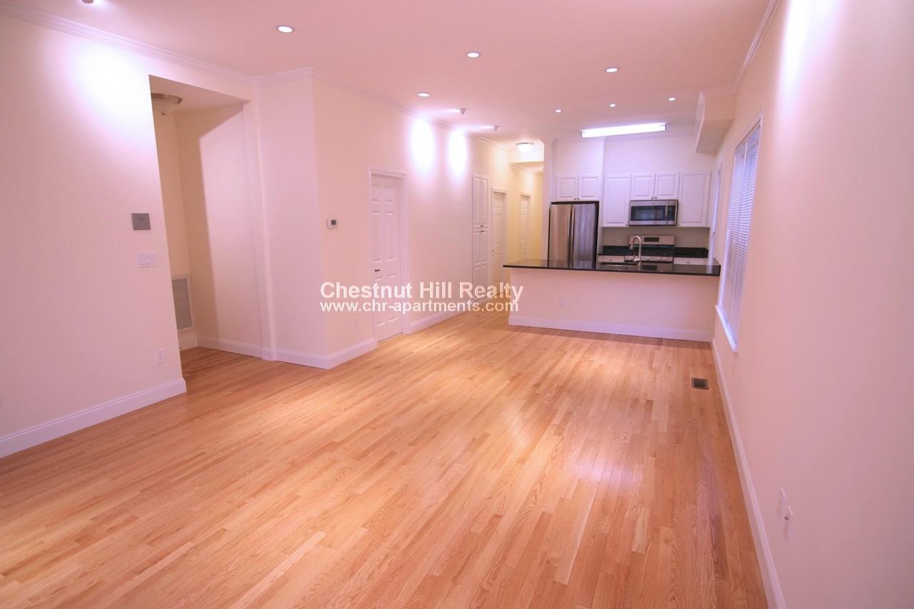 18 Langdon St #1 - Photo 2 of 7