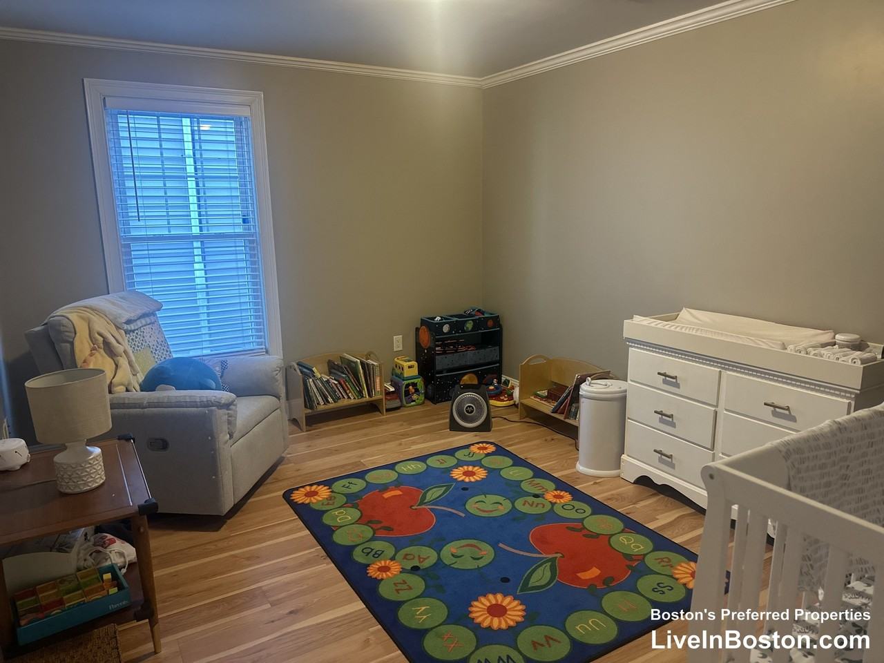 Calumet St #1 - Photo 4 of 13