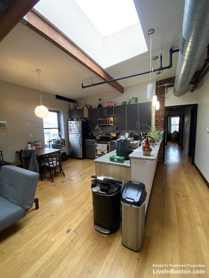 1448 Tremont St #3N - Photo 2 of 12
