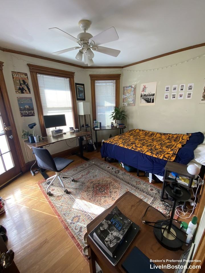 36 Iroquois St #2 - Photo 6 of 14