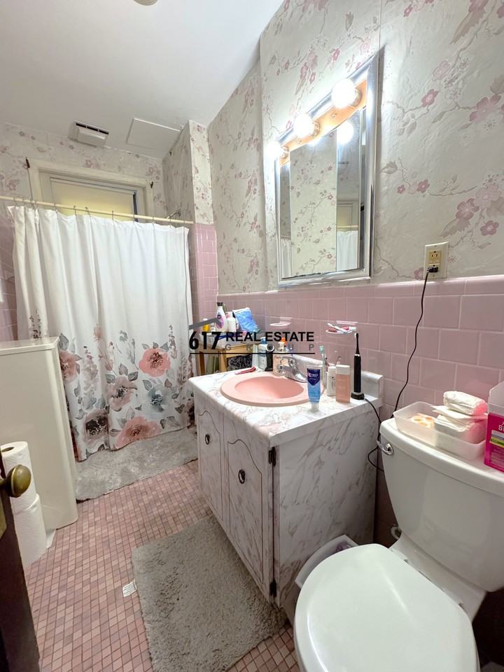 30 Claflin Rd #1 - Photo 4 of 12