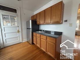 5423 W Montrose Ave #S3 - Photo 1 of 1