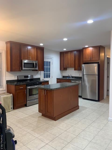 86 Brookline Ave - Photo 5 of 34