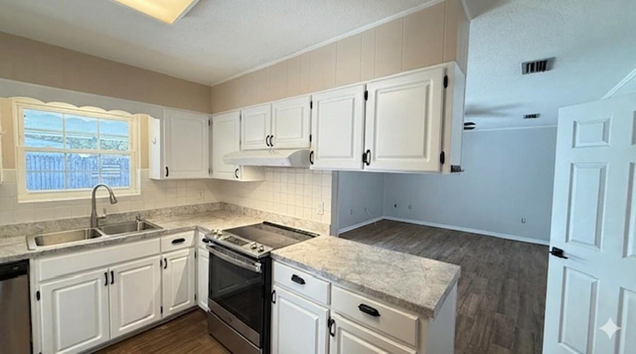 35 James Dr - Photo 4 of 4