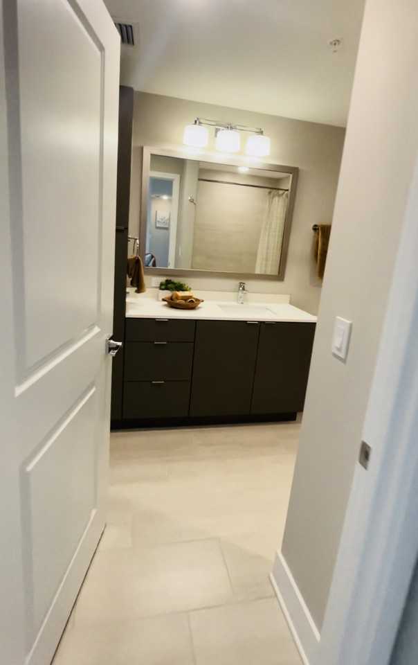 86 Nw 169th St #307 - Photo 5 of 15