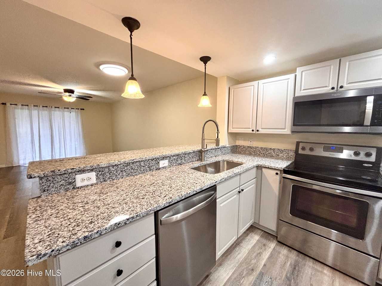 3657 Saint Johns Ct Unit A - Photo 3 of 19