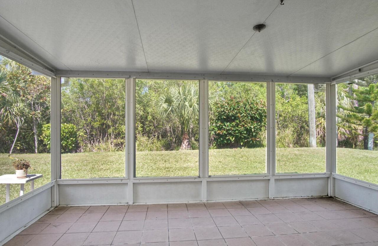 5680 Travelers Way - Photo 7 of 17